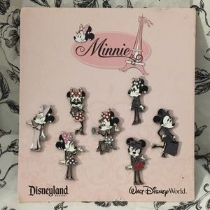 Disney Minnie Mouse Paris fashion pin set